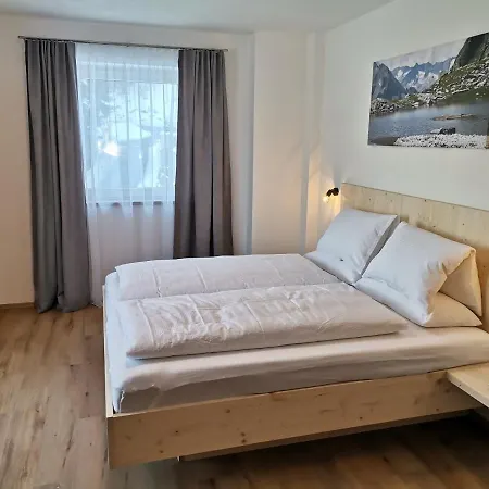 Leibrecht Apartment